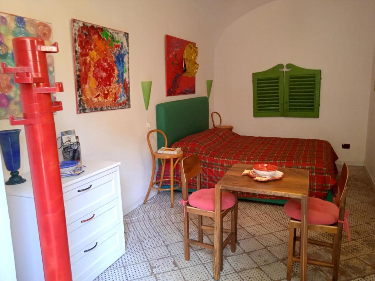Il Cortiletto, Spazio Alla Fantasia Apartment Naples Exterior photo